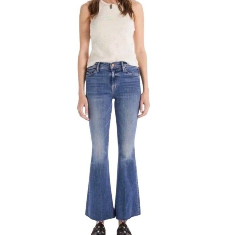 Mother The Weekender Fray Jeans Womens 30 Walking On Coals Medium Wash Flare
